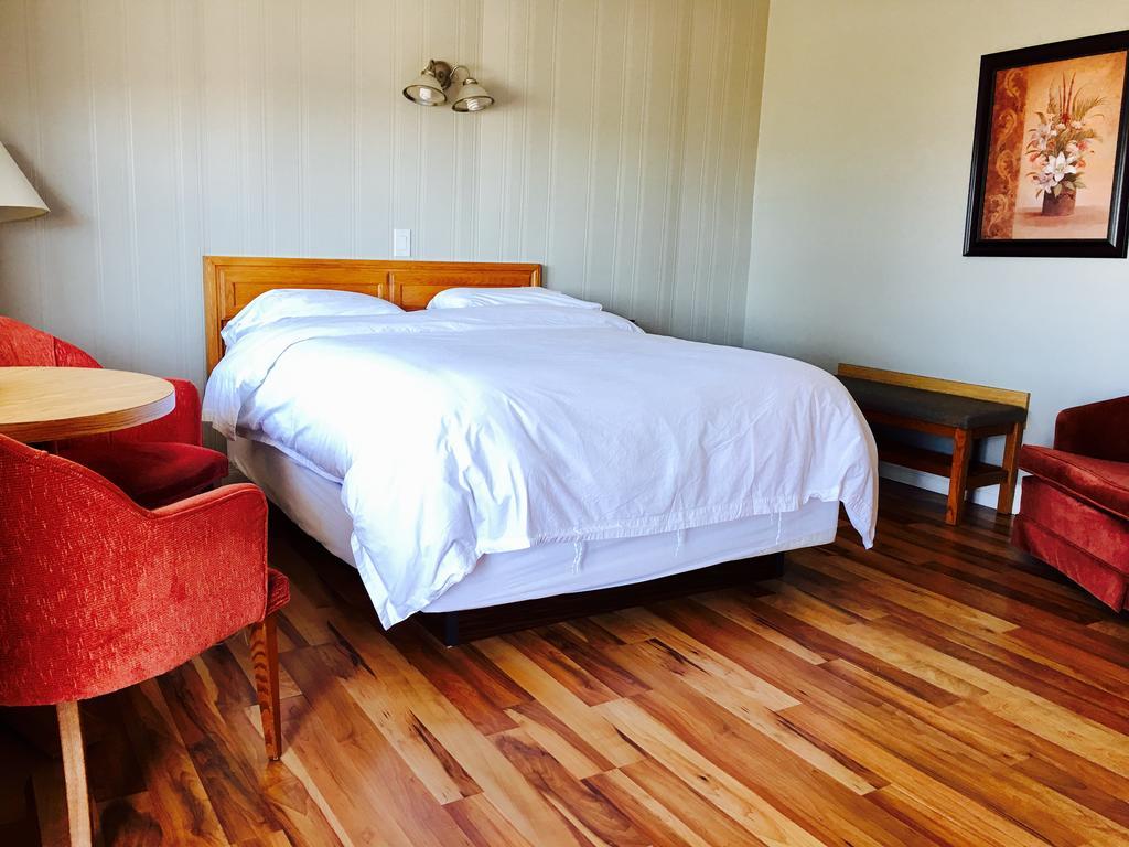 Laurie'S Inn Cheticamp Luaran gambar